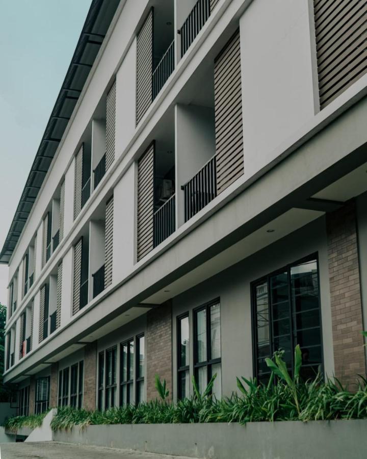 Mendjangan Residence Yakarta Exterior foto
